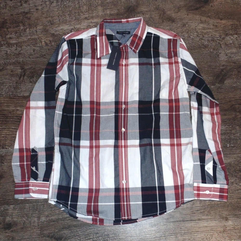 Tommy Hilfiger Plaid Button Down Boys XL 18/20 Red White Blue NWT Long Sleeve